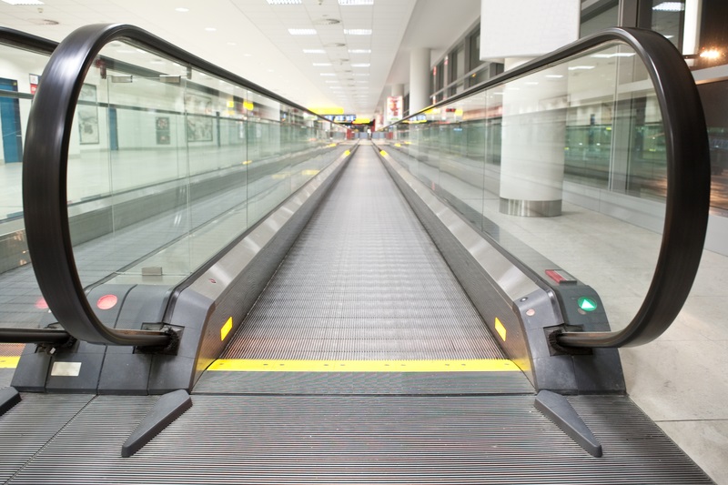 Moving walkway